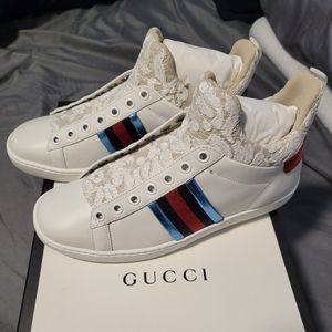 Gucci Lace High Top Sneakers 5
